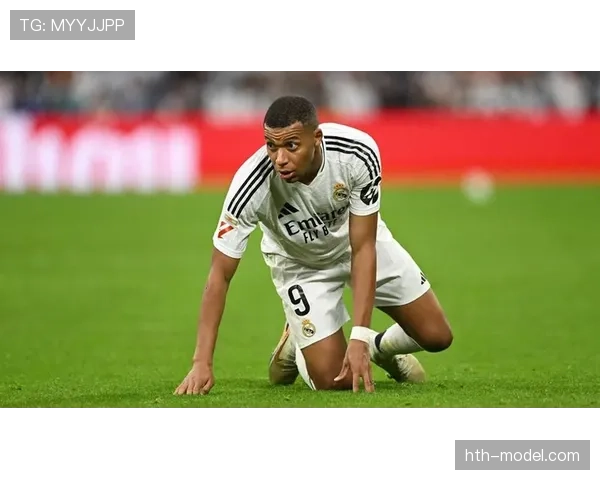 姆巴佩近期表现稳健,持续成为媒体焦点 姆巴佩近期表现稳健,持续成为媒体焦点